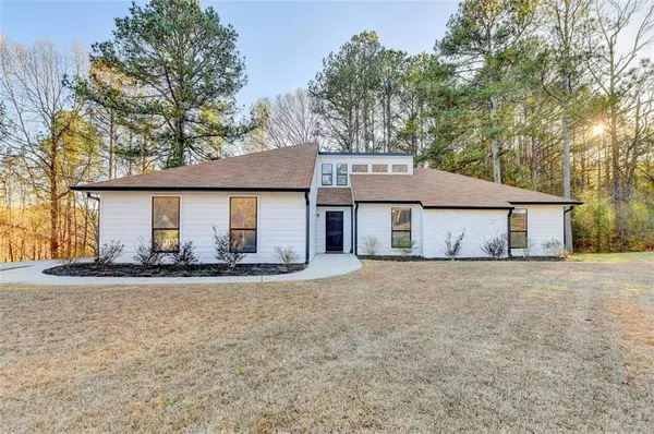 2045 UNIWATTEE TRL, Dacula, GA 30019