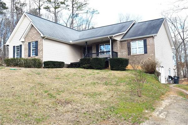 366 Lake DR SE, Calhoun, GA 30701