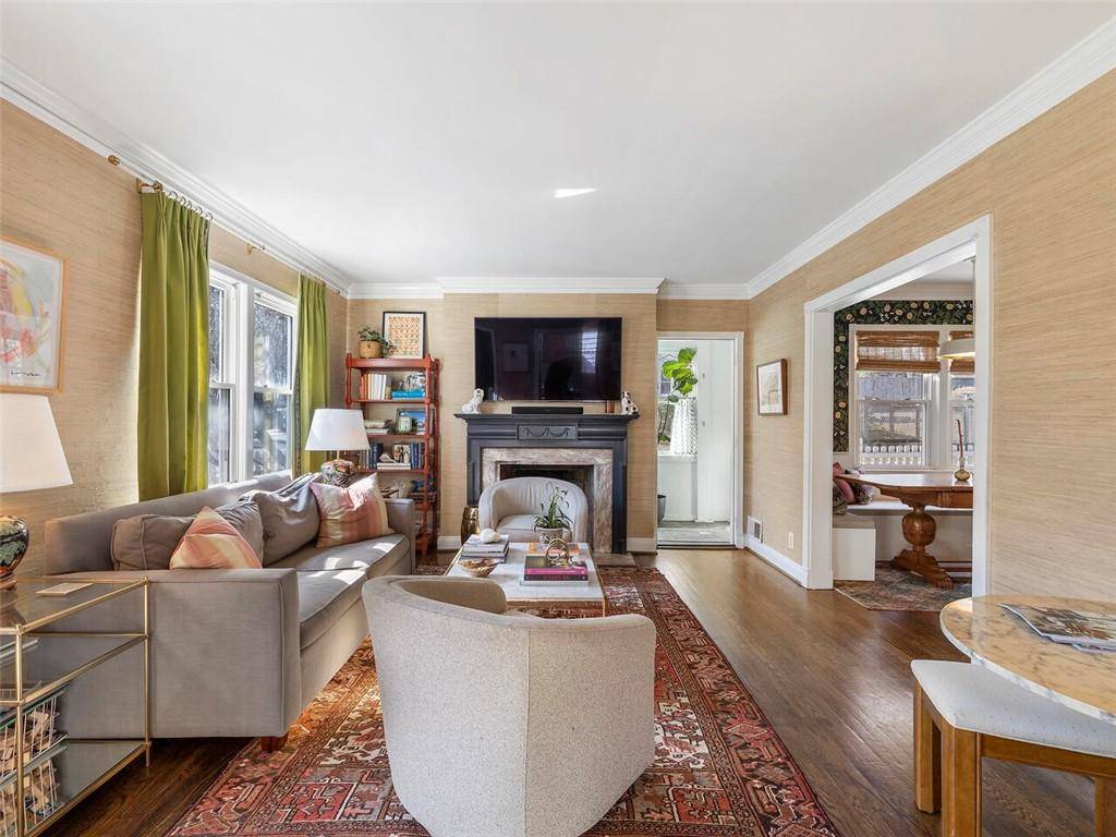 Atlanta, GA 30305,236 Eureka DR NE