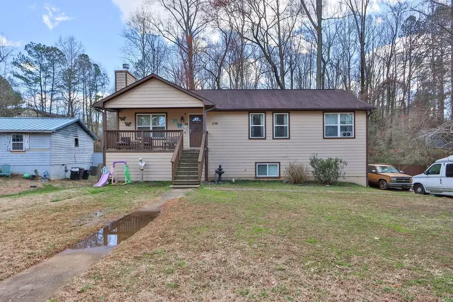 1739 Merry Oak RD SW, Marietta, GA 30008