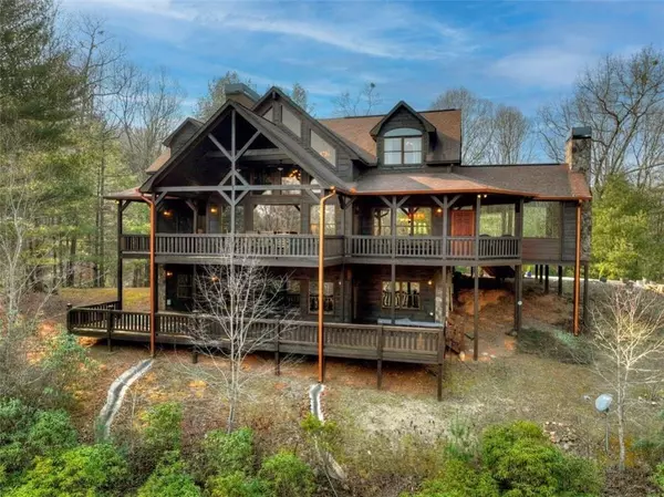 2424 Flagpole RD,  Ellijay,  GA 30540