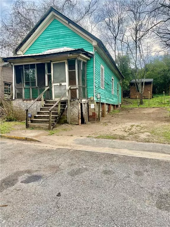 576 Wyche ST, Macon, GA 31206