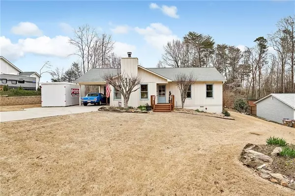 5235 Lanier LN, Cumming, GA 30041