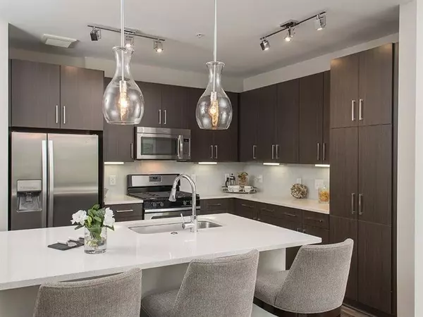 Atlanta, GA 30309,2144 Peachtree RD #0920