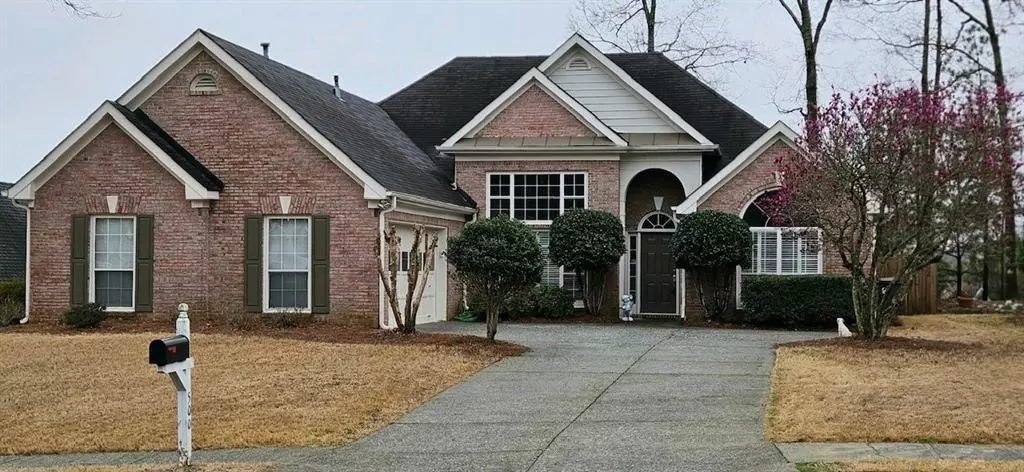 500 Running Fawn DR, Suwanee, GA 30024