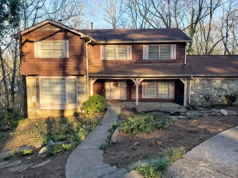 7055 Hunters Branch DR, Sandy Springs, GA 30328