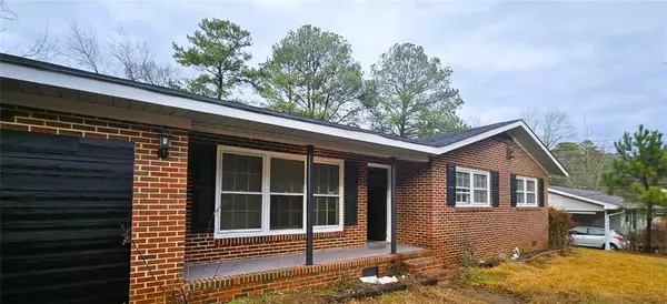 107 Atteiram DR NE, Rome, GA 30161