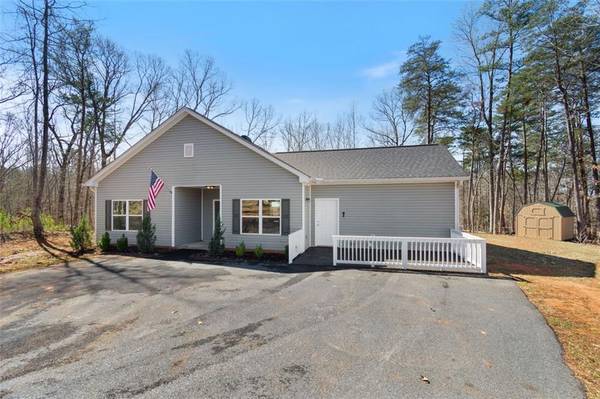 53 Dogwood LN,  Dahlonega,  GA 30533