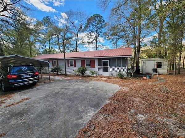 52 Spring Lake DR,  Hawkinsville,  GA 31036