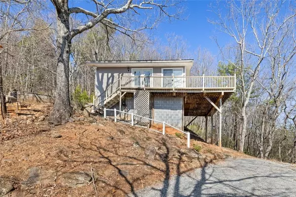 26 Wauka Mountain TER, Cleveland, GA 30528