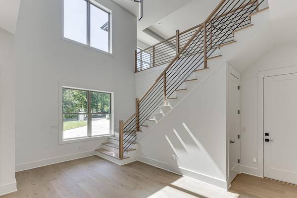 2961 Tree Top RD Dacula, GA 30019