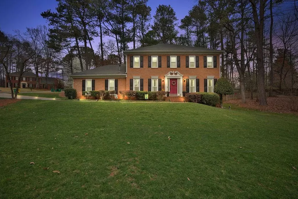 Johns Creek, GA 30022,205 Heirloom CT