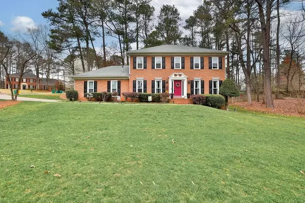 Johns Creek, GA 30022,205 Heirloom CT