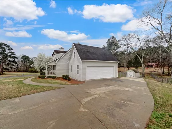 Winder, GA 30680,183 Dean WAY