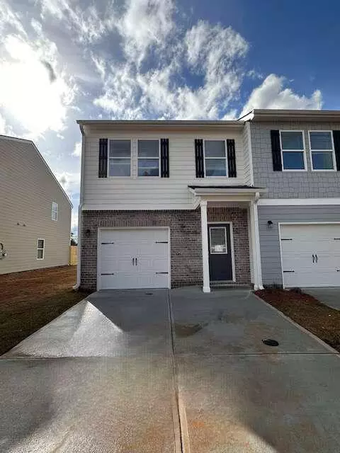 Adairsville, GA 30103,149 Village Green DR NW #152
