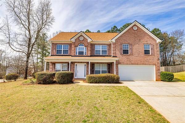 165 TRELAWNEY DR, Covington, GA 30016