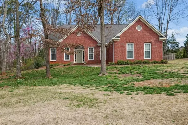 1845 BITTERNUT LN, Cumming, GA 30041