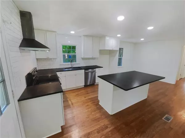 Smyrna, GA 30082,3159 Nursery RD SE