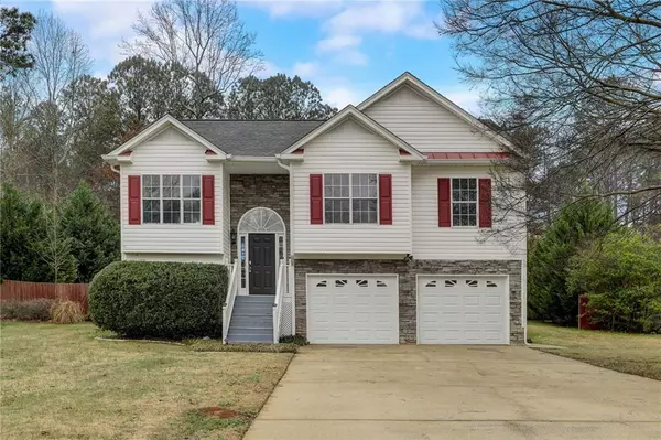 76 Cedars Glen CIR, Villa Rica, GA 30180