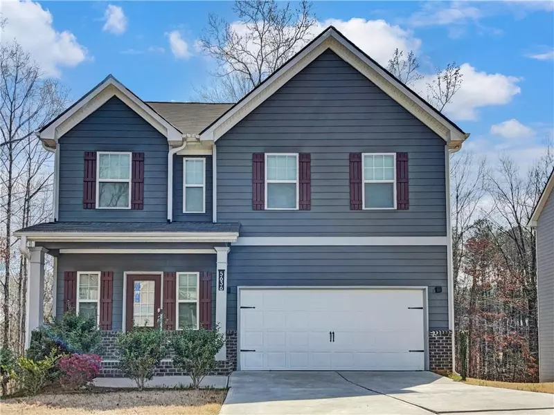 5636 Valley LOOP, Fairburn, GA 30213