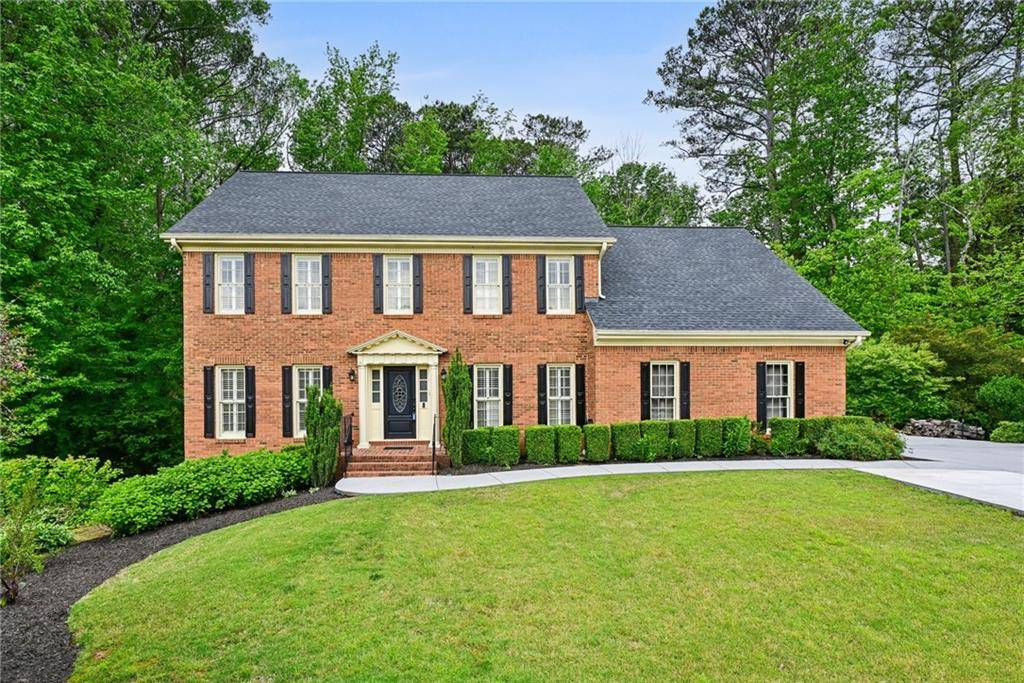 5524 Wedgewood CT SW, Lilburn, GA 30047
