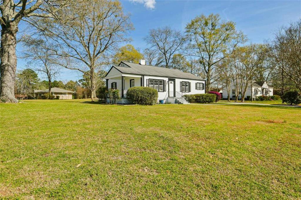 Conyers, GA 30012,983 Highland CIR