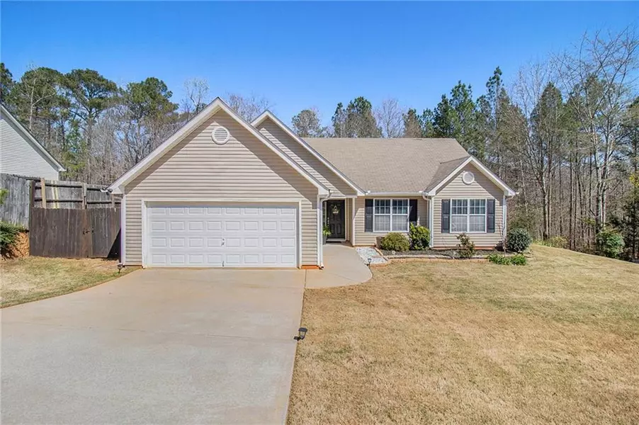 85 Kendall LN, Covington, GA 30014