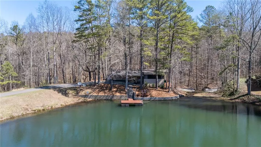 1711 Twin Mountain Lake CIR, Talking Rock, GA 30175