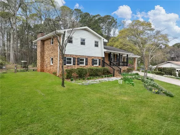 Lilburn, GA 30047,305 Greenwood DR NW