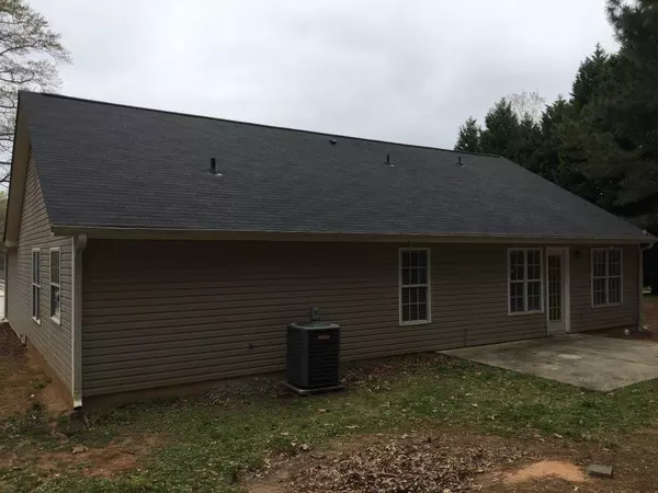 Winder, GA 30680,285 Foxdale CT