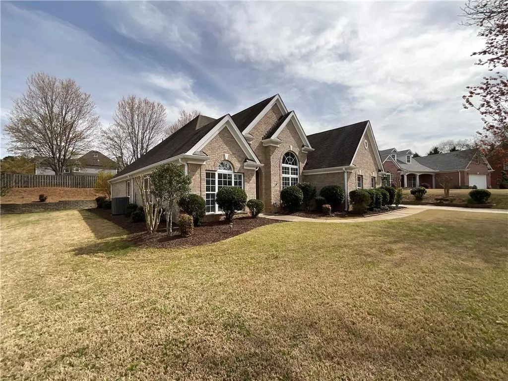 Sugar Hill, GA 30518,631 Brook Valley WAY