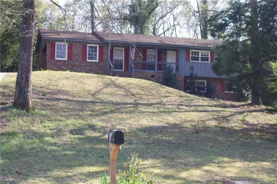 2370 Price DR, Macon, GA 31206