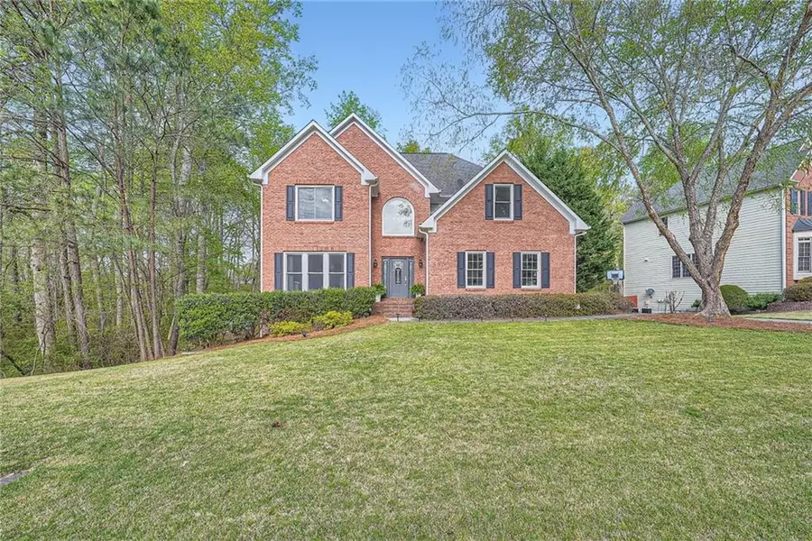 492 Star Flower LN, Sugar Hill, GA 30518