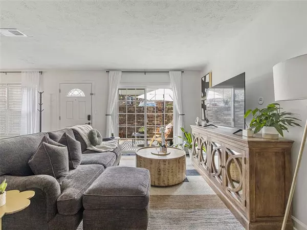 Decatur, GA 30030,307 Adair ST #C4