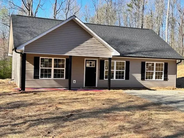 100 Grainger RD, Dahlonega, GA 30533