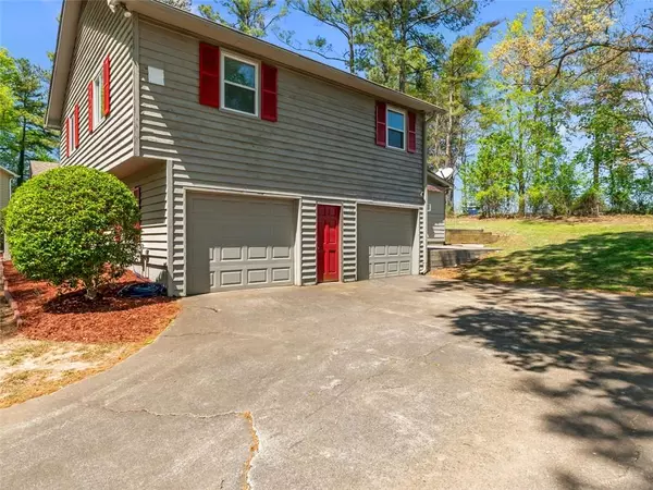 Marietta, GA 30066,2432 RENNY CT