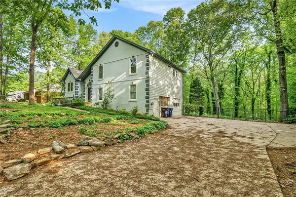 Douglasville, GA 30135,6726 PIN OAK DR