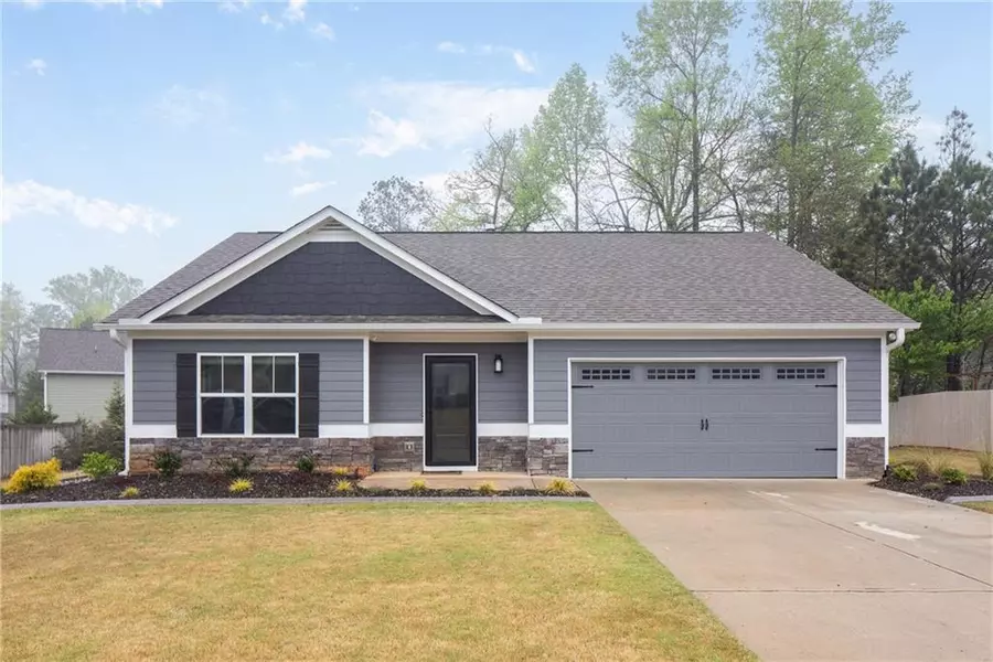 44 Hartley AVE, Dawsonville, GA 30534