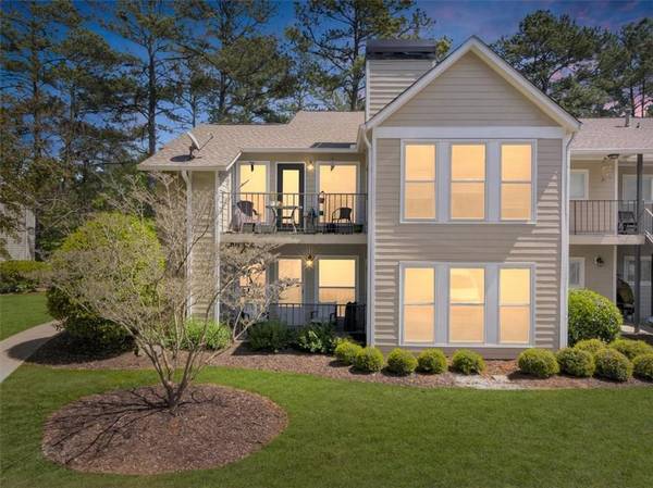 3200 Lake Pointe CIR, Roswell, GA 30075