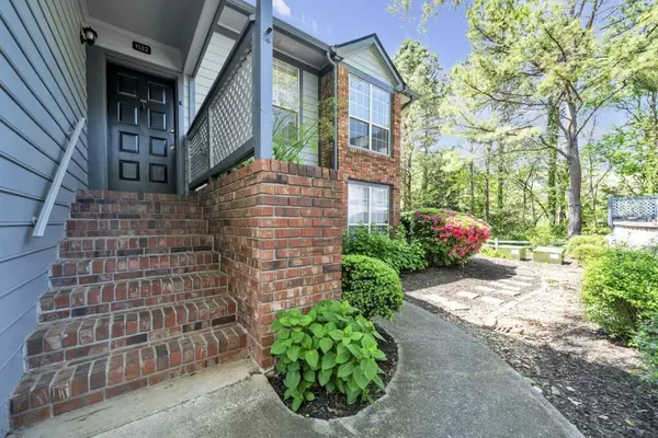 1132 Weatherstone DR NE, Atlanta, GA 30324