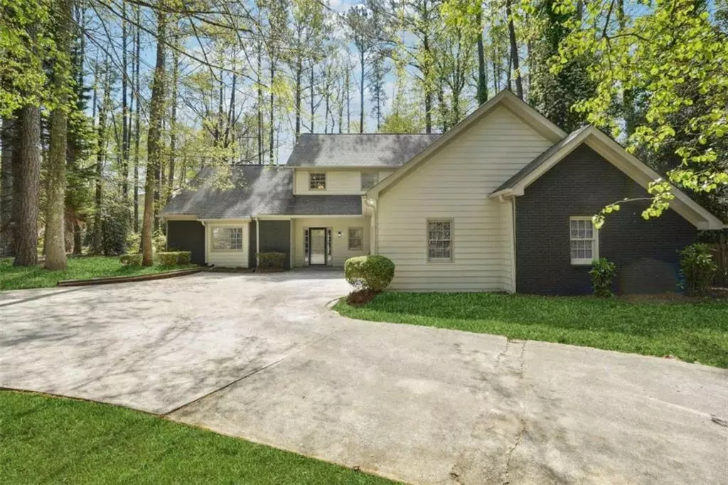 Stone Mountain, GA 30087,536 Mosswood Shoals