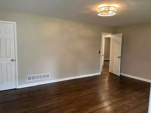 Marietta, GA 30067,511 Sybil LN SE