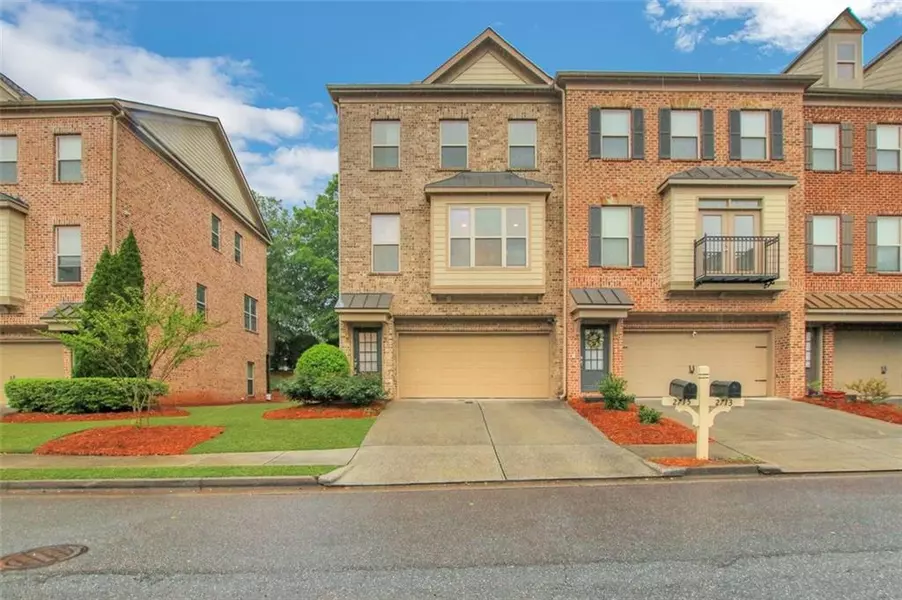 2715 HALLWOOD LN, Suwanee, GA 30024