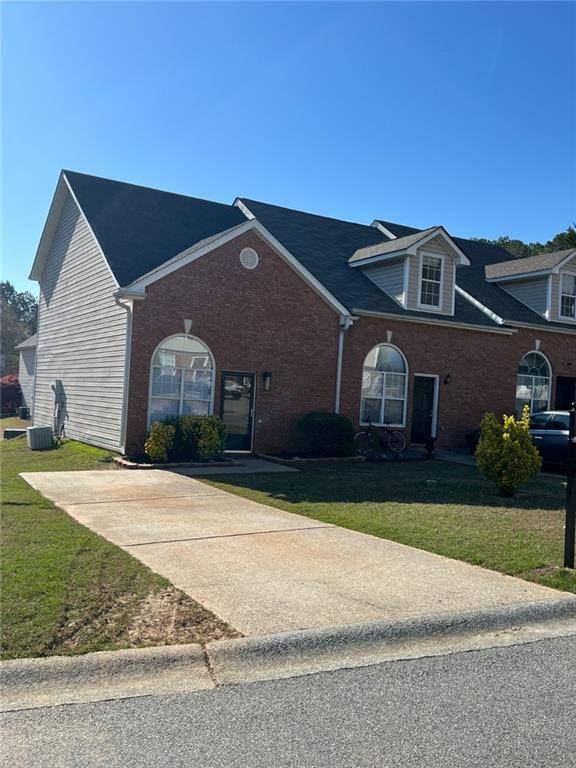 4135 Glen Iris DR, Cumming, GA 30040