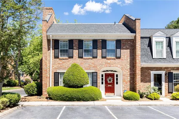 1 Walnut Hill PL NW, Atlanta, GA 30318