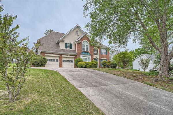 5760 Shepherds Pond, Alpharetta, GA 30004