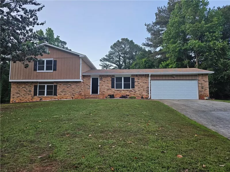 4984 Needle Knob CT, Lithonia, GA 30038