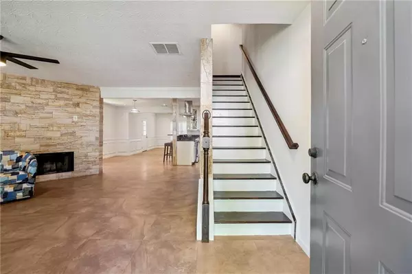 Sugar Hill, GA 30518,4860 Markim Forest LN