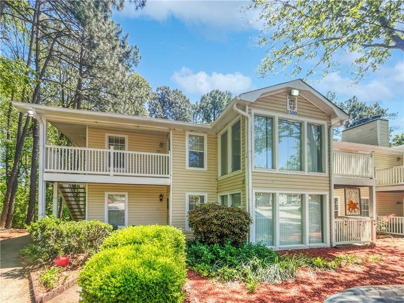 1505 Augusta DR SE, Marietta, GA 30067