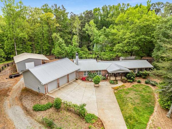 3568 Univeter RD, Canton, GA 30115